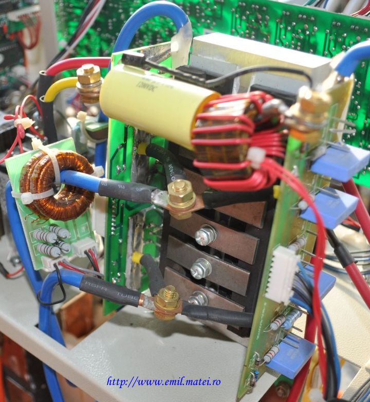 Detail power transistors - Induction heat machine HX-15KW Detail power transistors - Induction heat machine HX-15KW